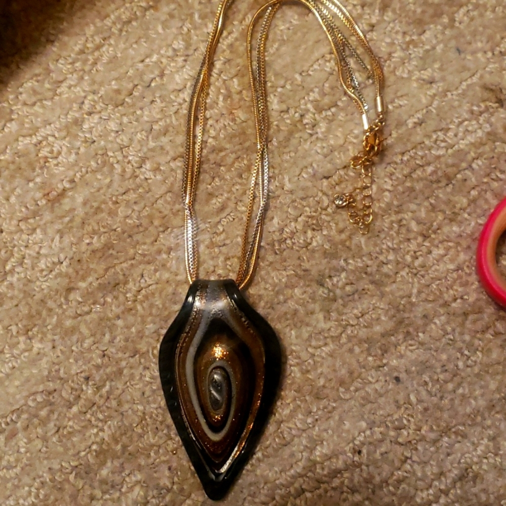 Murano glass pendent and chain